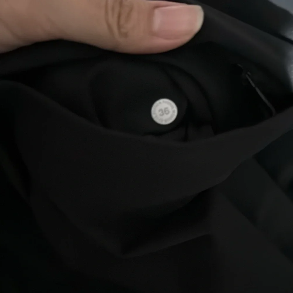Lululemon ABC Pant Classic *27
Black - Picture 3 of 3